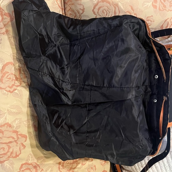 Backpack - Picture 9 of 10